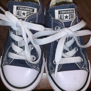 Navy Blue converse size 8